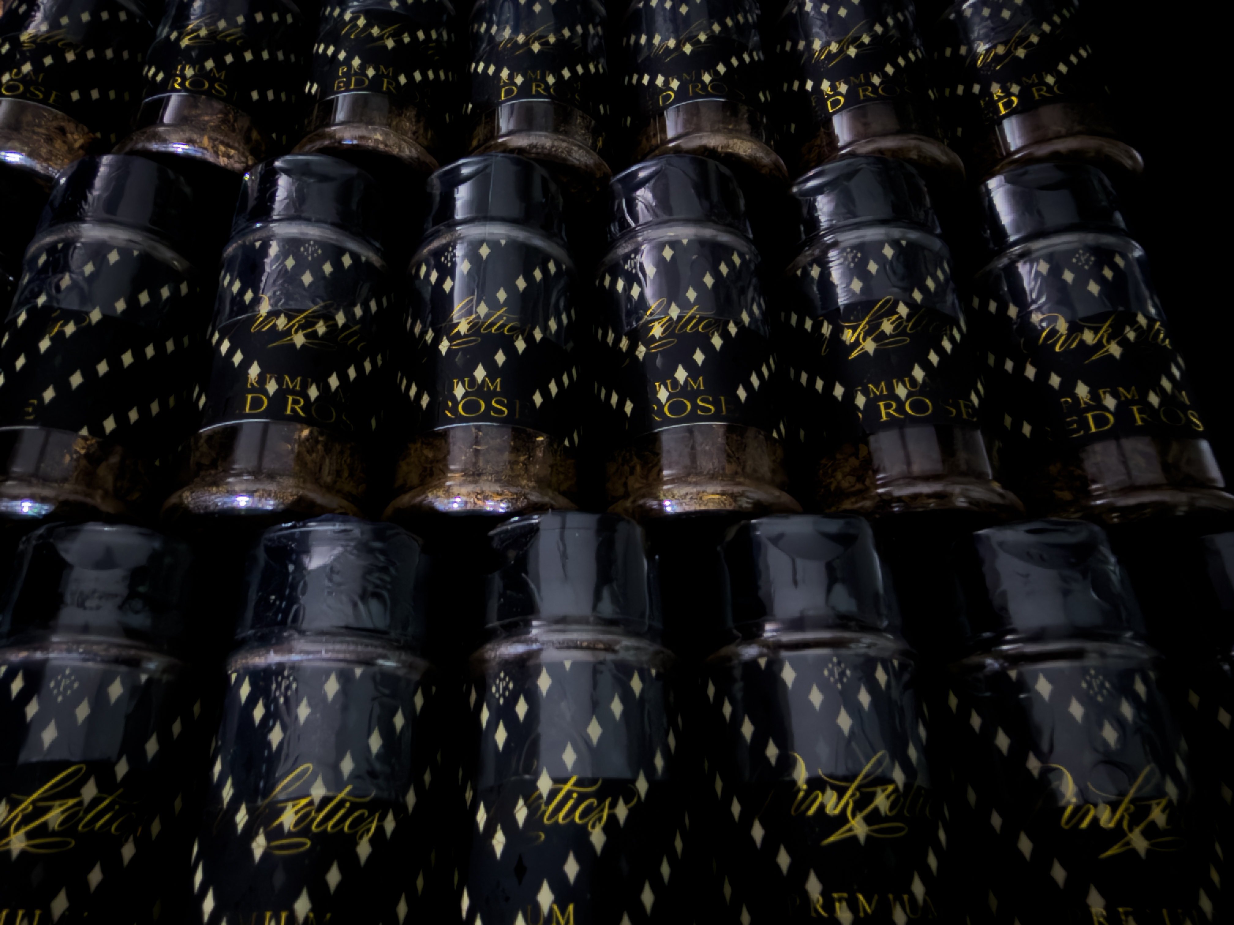 Red Rose Grabba Shaker